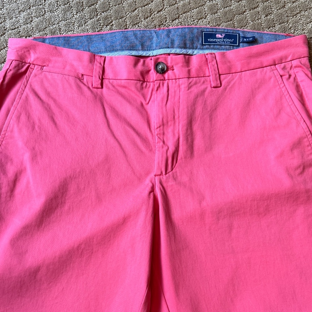 Men’s Vineyard Vines Vibrant Pink Pants NWOT